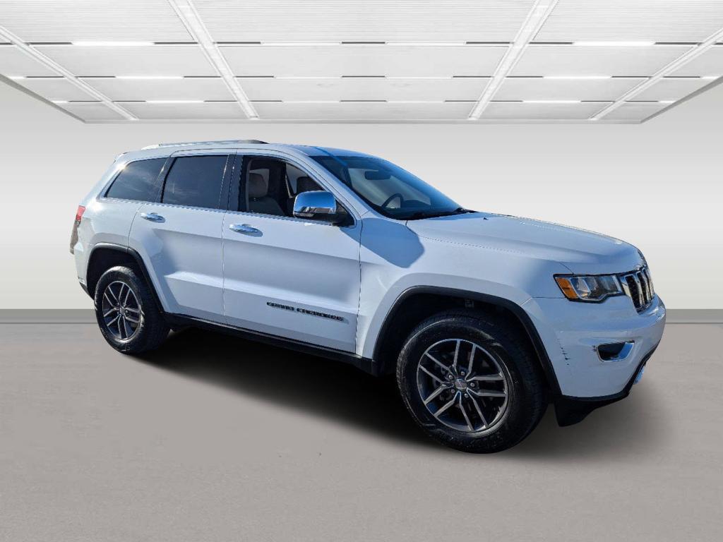 used 2017 Jeep Grand Cherokee car, priced at $14,995