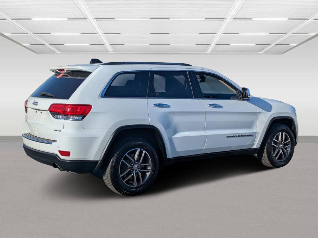 used 2017 Jeep Grand Cherokee car, priced at $14,995