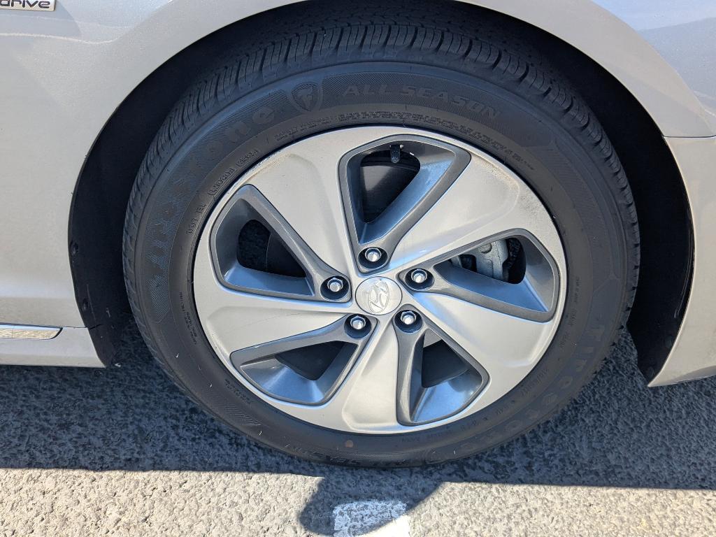 used 2017 Hyundai Sonata Hybrid car, priced at $8,995