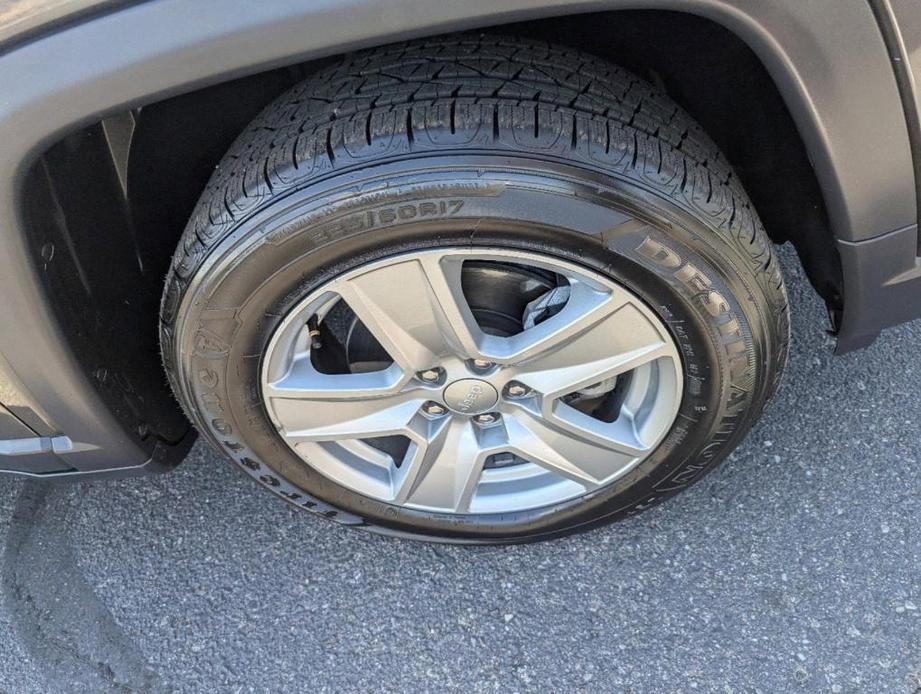 used 2022 Jeep Compass car, priced at $19,995