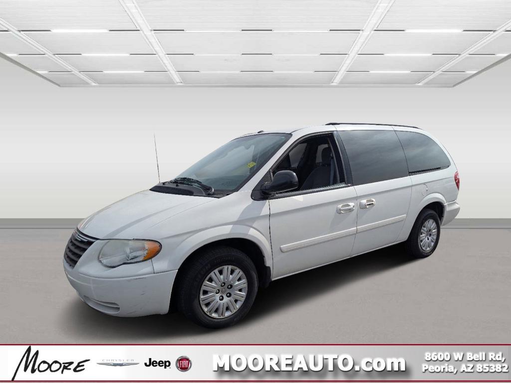 used 2007 Chrysler Town & Country car, priced at $5,995