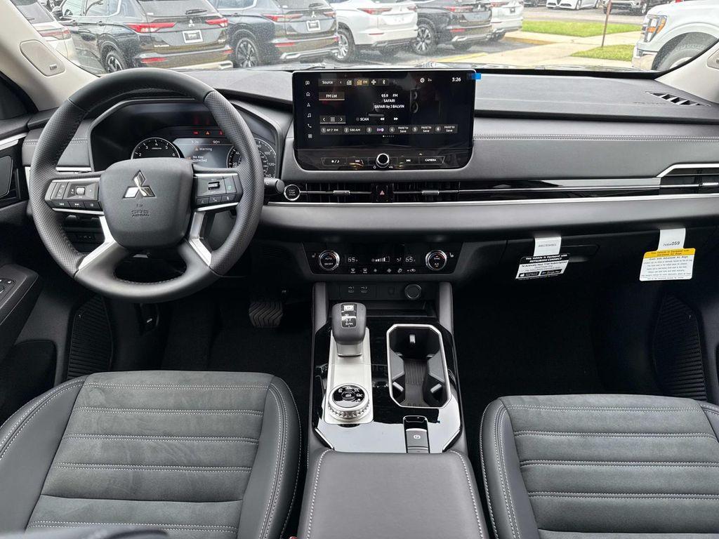 new 2025 Mitsubishi Outlander car, priced at $34,690