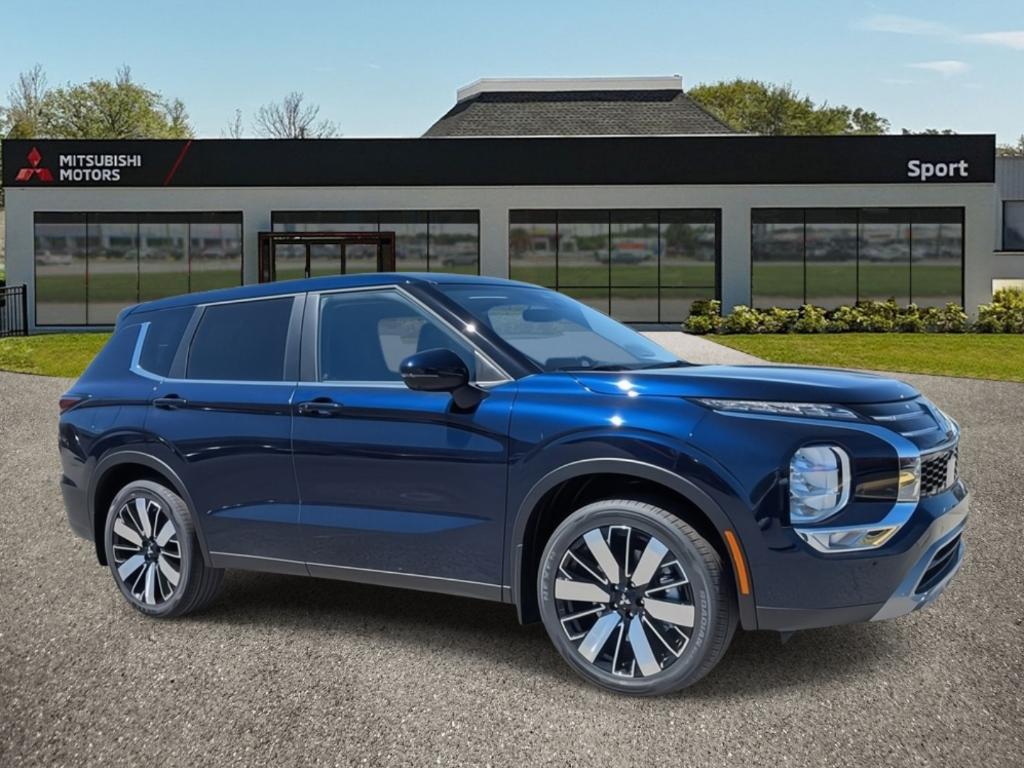 new 2025 Mitsubishi Outlander car, priced at $38,110