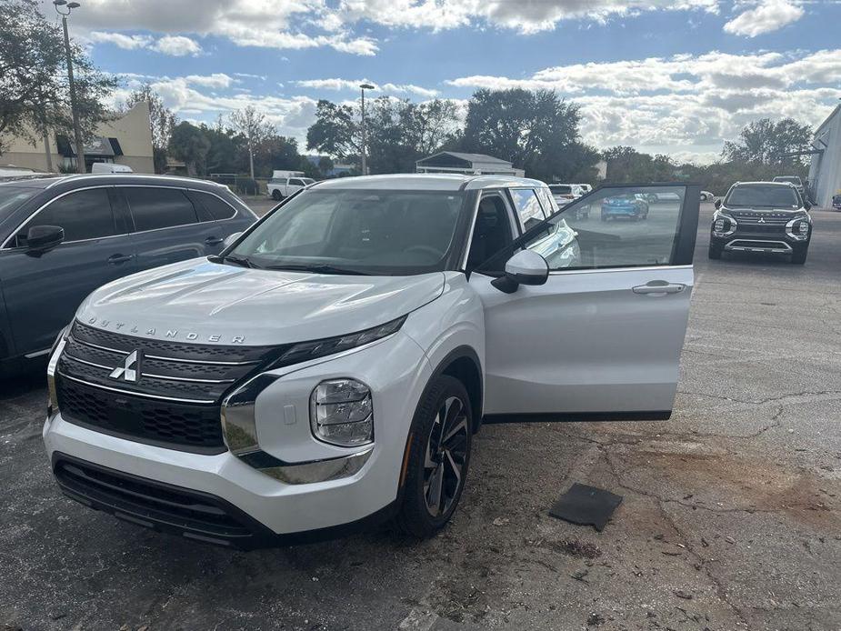 used 2022 Mitsubishi Outlander car, priced at $20,316