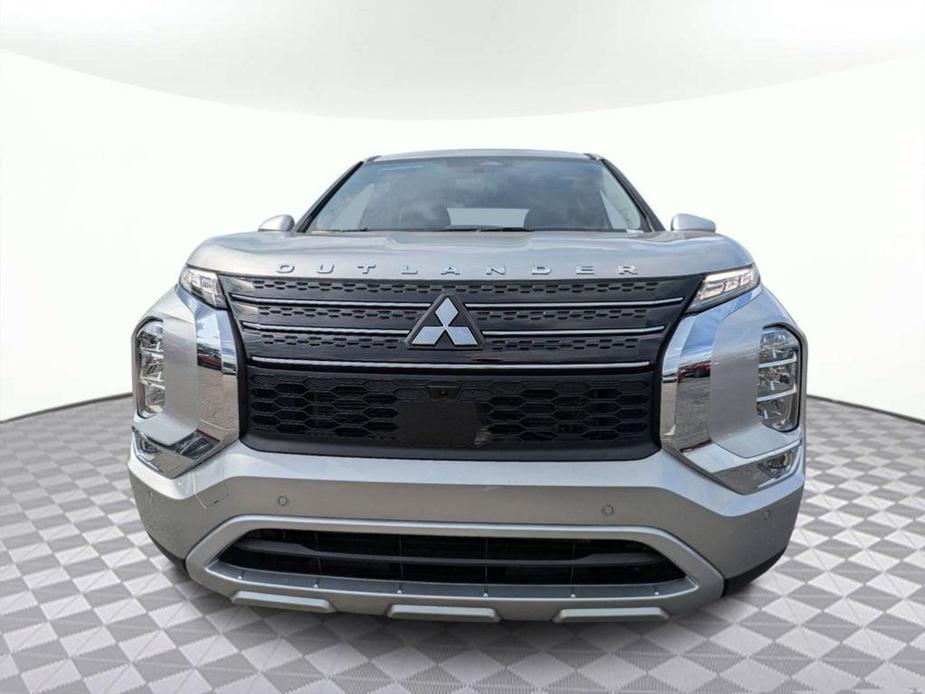 new 2024 Mitsubishi Outlander car, priced at $34,073