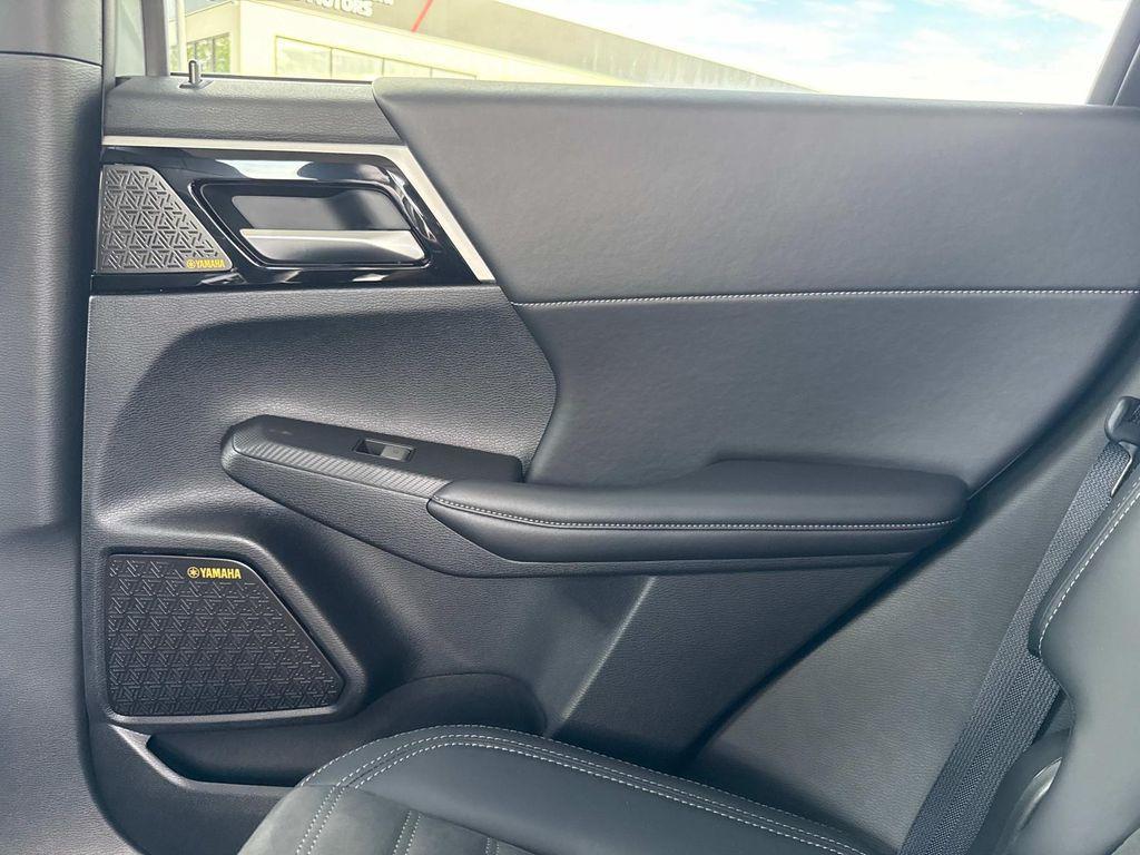 new 2025 Mitsubishi Outlander car, priced at $37,190