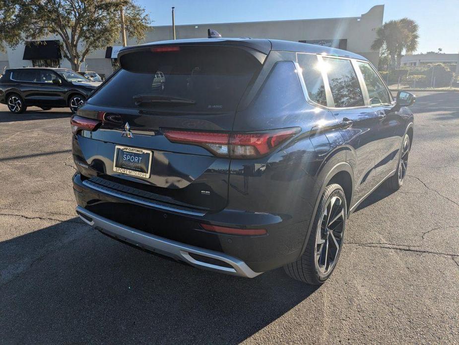 new 2024 Mitsubishi Outlander car, priced at $33,618