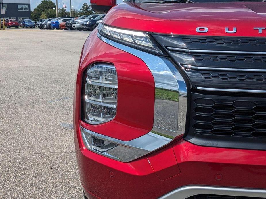 new 2024 Mitsubishi Outlander car, priced at $37,895