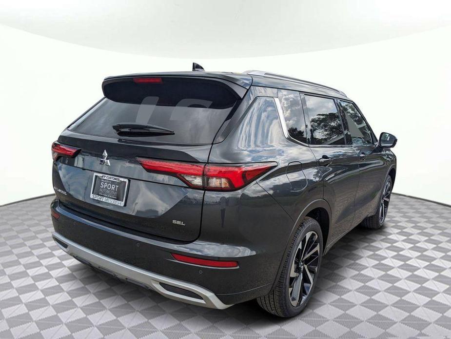 new 2024 Mitsubishi Outlander car, priced at $39,620