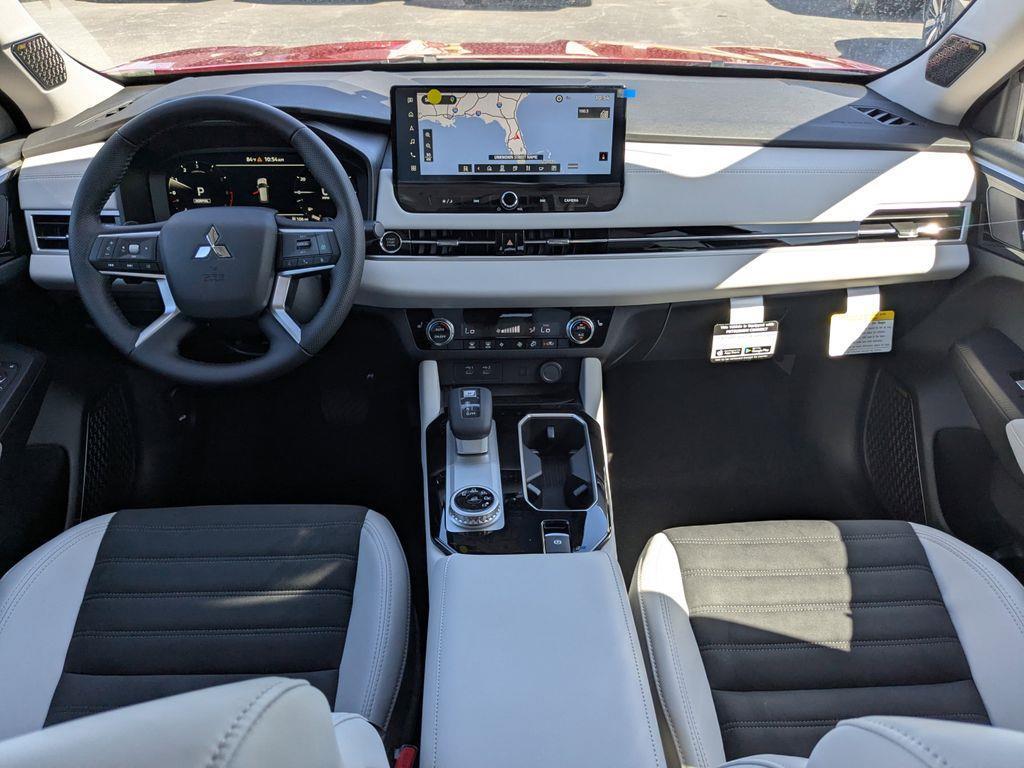 new 2025 Mitsubishi Outlander car, priced at $38,375