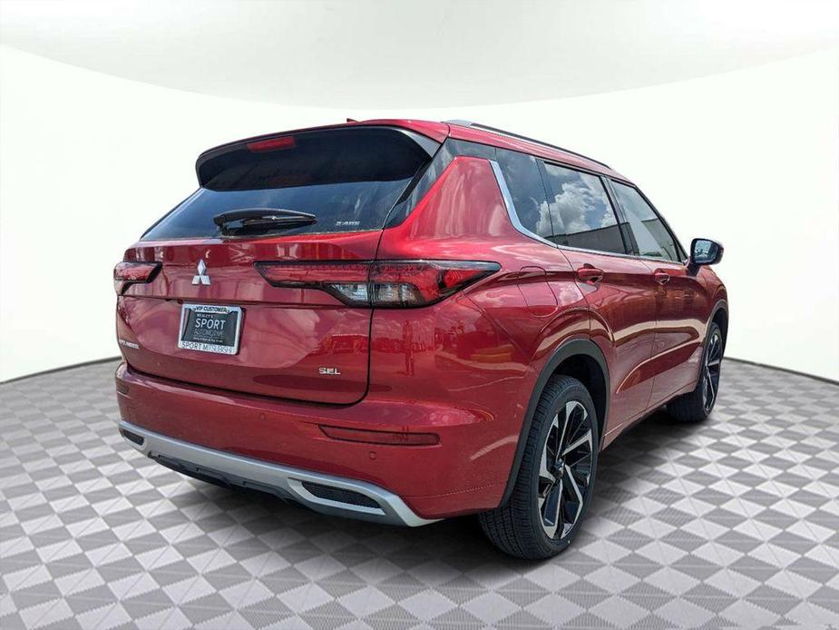 new 2024 Mitsubishi Outlander car, priced at $37,095