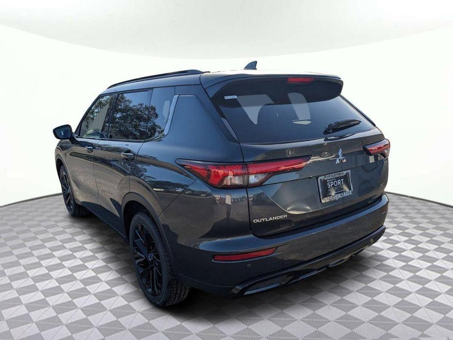 new 2024 Mitsubishi Outlander car, priced at $37,601