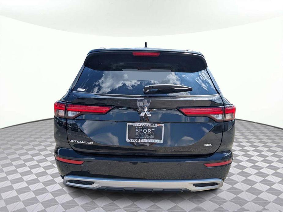 new 2024 Mitsubishi Outlander car, priced at $37,957