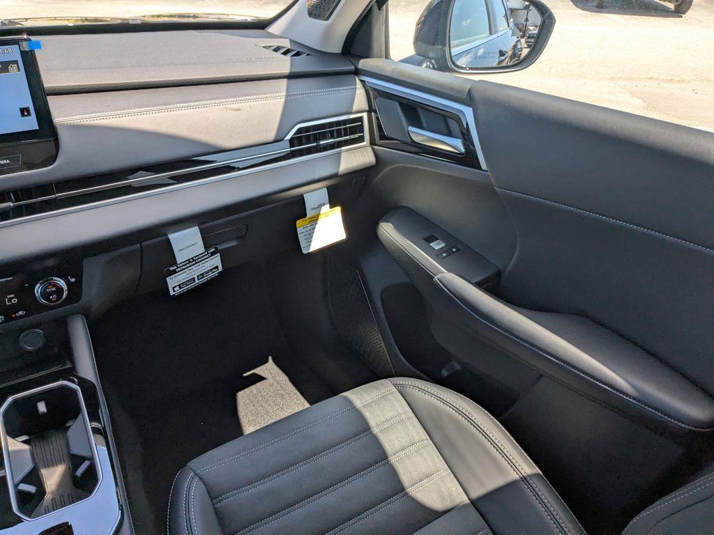new 2025 Mitsubishi Outlander car, priced at $38,320
