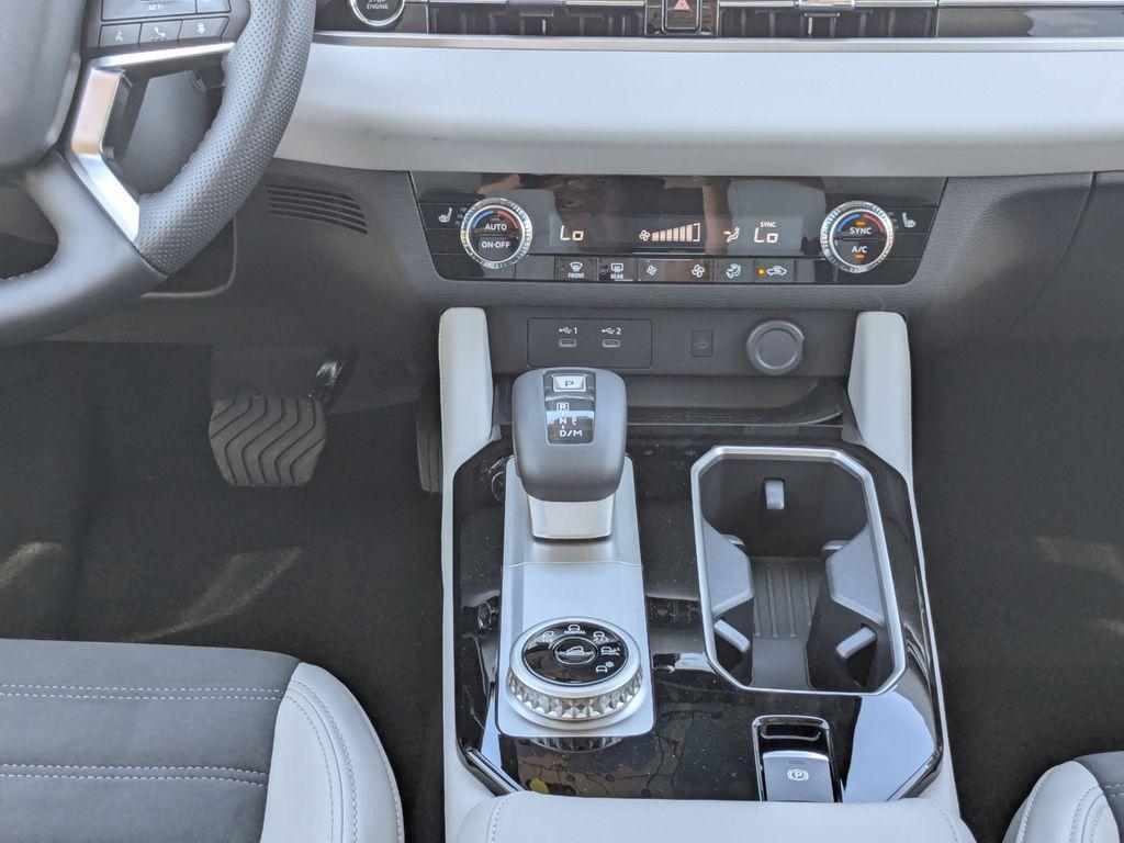 new 2025 Mitsubishi Outlander car, priced at $38,645
