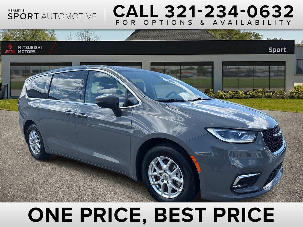 used 2023 Chrysler Pacifica car, priced at $21,697