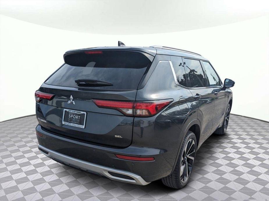 new 2024 Mitsubishi Outlander car, priced at $35,405