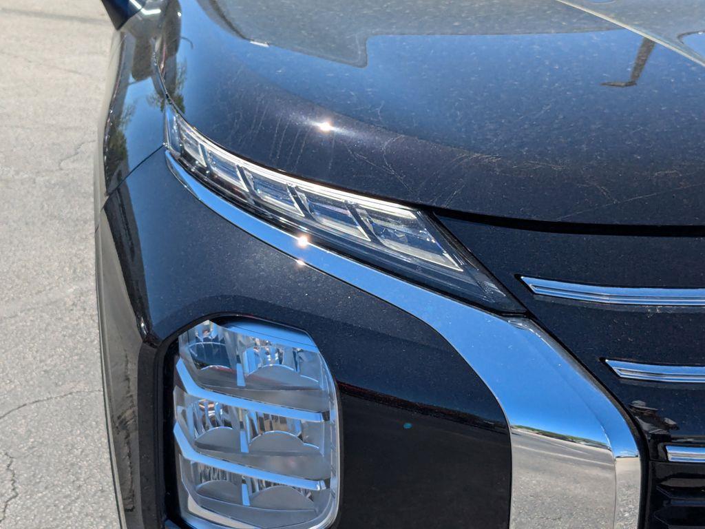new 2025 Mitsubishi Outlander car, priced at $39,545