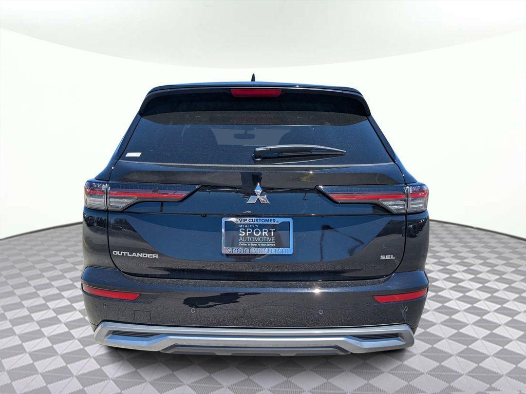 new 2025 Mitsubishi Outlander car, priced at $39,545