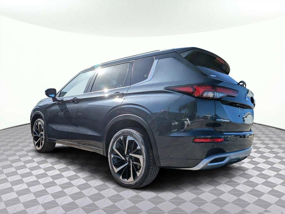 new 2024 Mitsubishi Outlander car, priced at $38,416