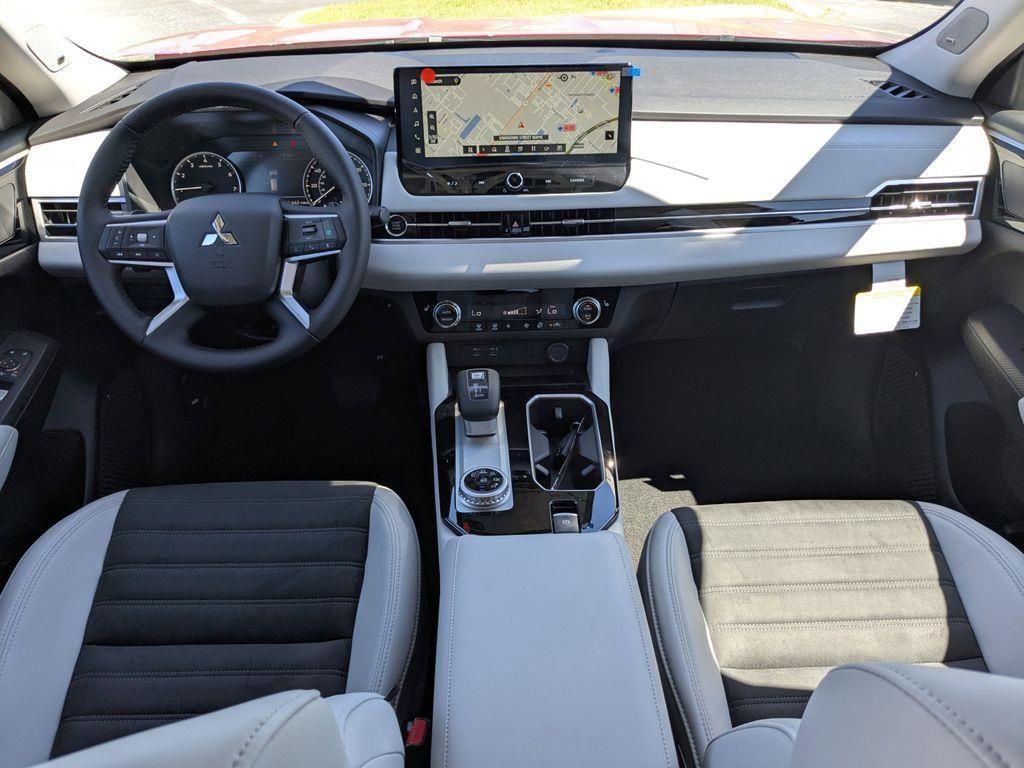 new 2025 Mitsubishi Outlander car, priced at $35,505