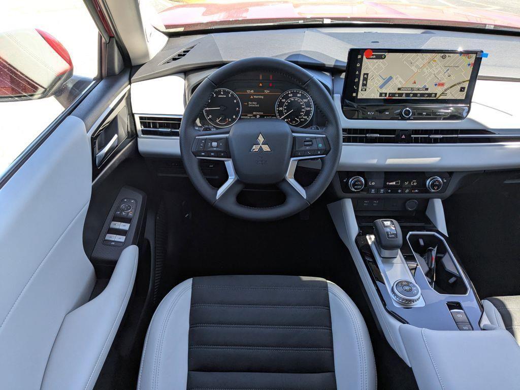 new 2025 Mitsubishi Outlander car, priced at $35,505