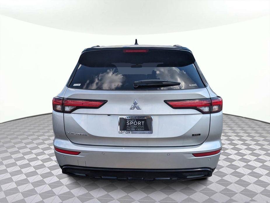 new 2024 Mitsubishi Outlander car, priced at $39,481