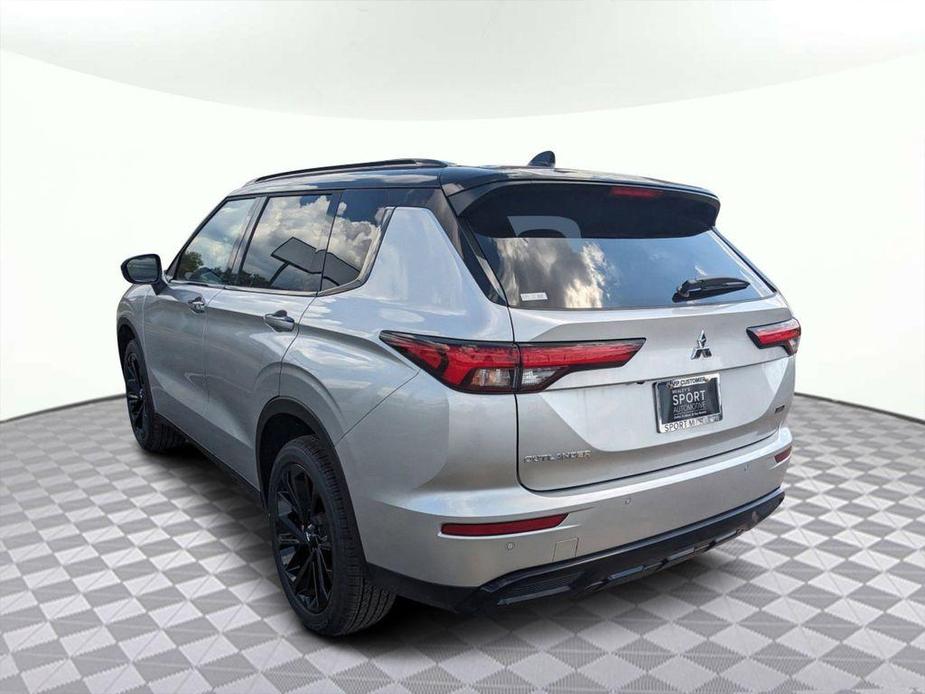 new 2024 Mitsubishi Outlander car, priced at $39,481