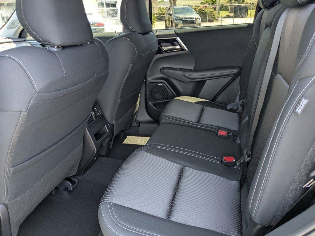 new 2025 Mitsubishi Outlander car, priced at $30,620