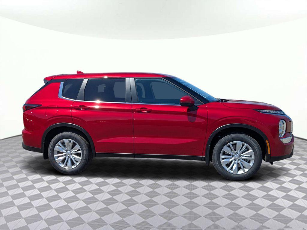 new 2025 Mitsubishi Outlander car, priced at $31,715
