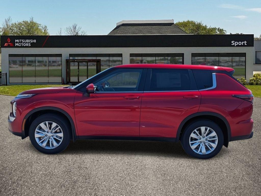 new 2025 Mitsubishi Outlander car, priced at $31,215