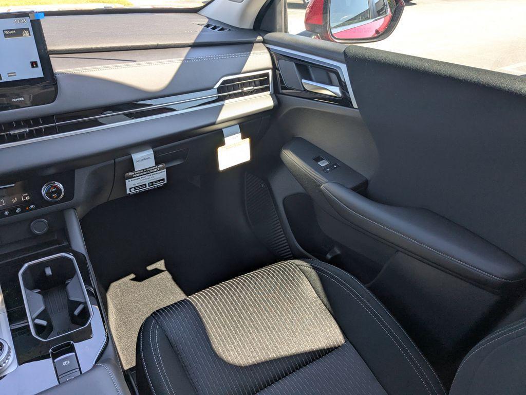 new 2025 Mitsubishi Outlander car, priced at $31,715
