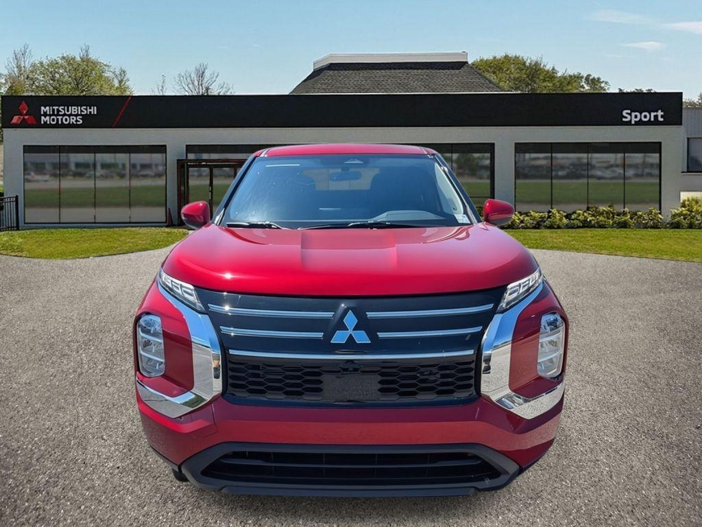 new 2025 Mitsubishi Outlander car, priced at $31,215