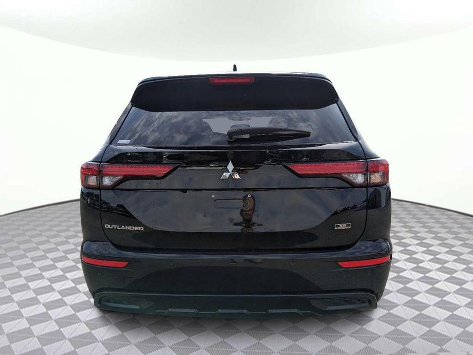 new 2024 Mitsubishi Outlander car, priced at $31,452