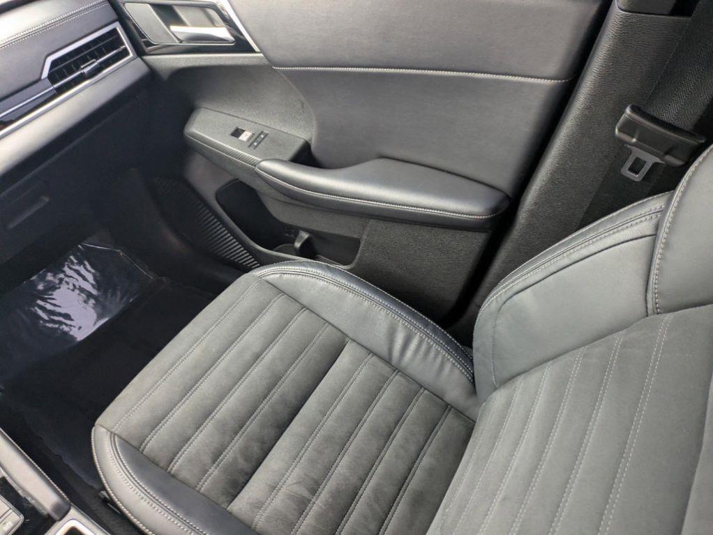 new 2025 Mitsubishi Outlander car, priced at $38,705