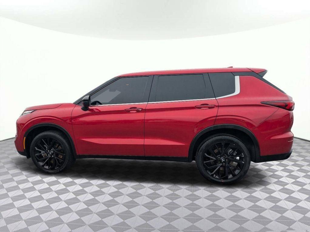 new 2025 Mitsubishi Outlander car, priced at $38,705