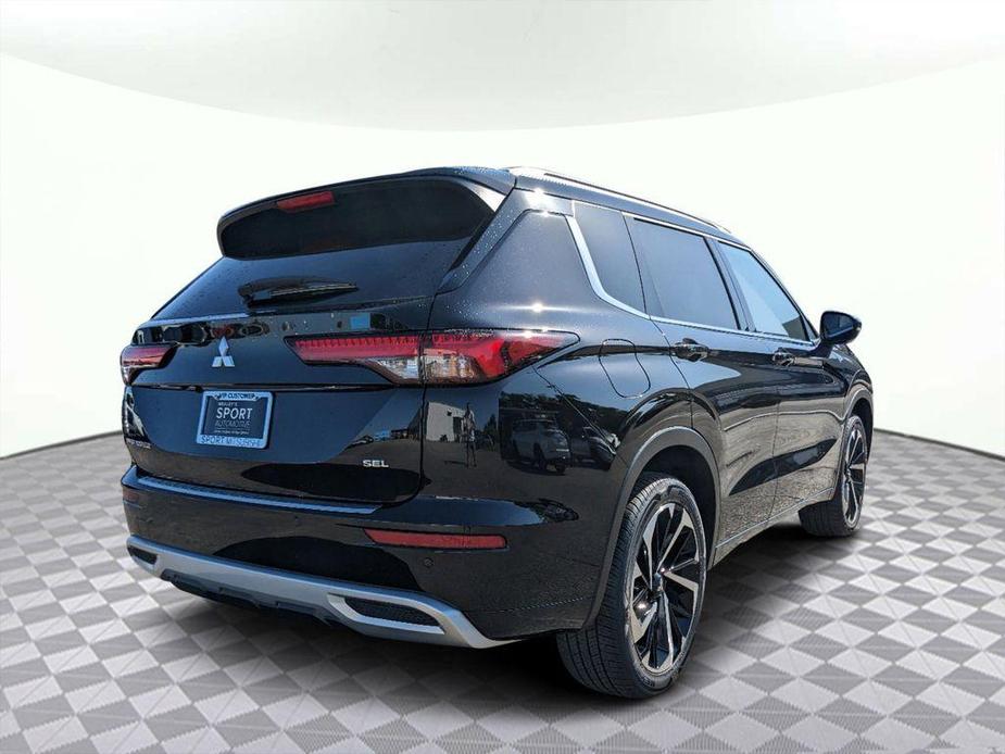 new 2024 Mitsubishi Outlander car, priced at $31,909