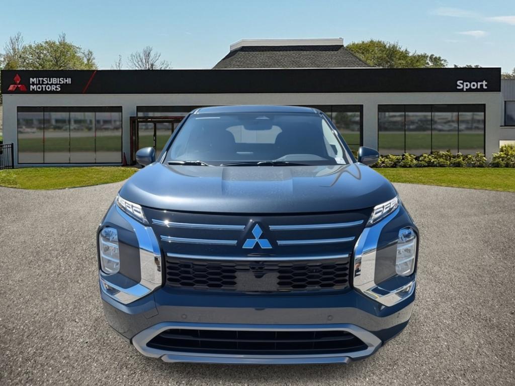 new 2025 Mitsubishi Outlander car, priced at $38,015