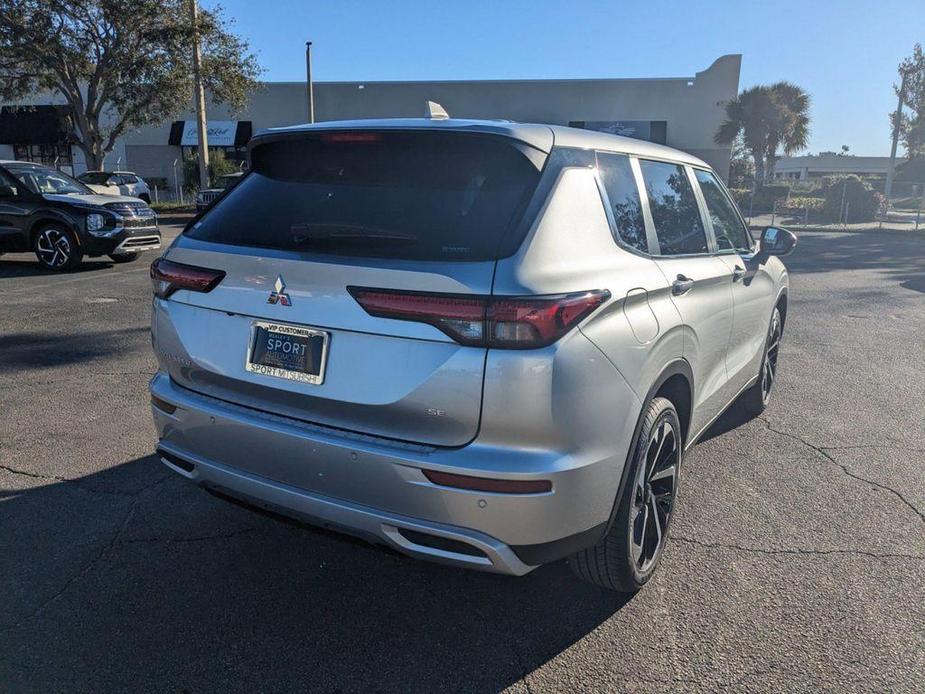 new 2024 Mitsubishi Outlander car, priced at $33,618