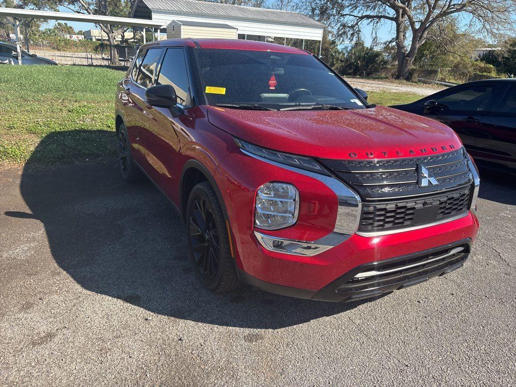 used 2023 Mitsubishi Outlander car, priced at $24,050