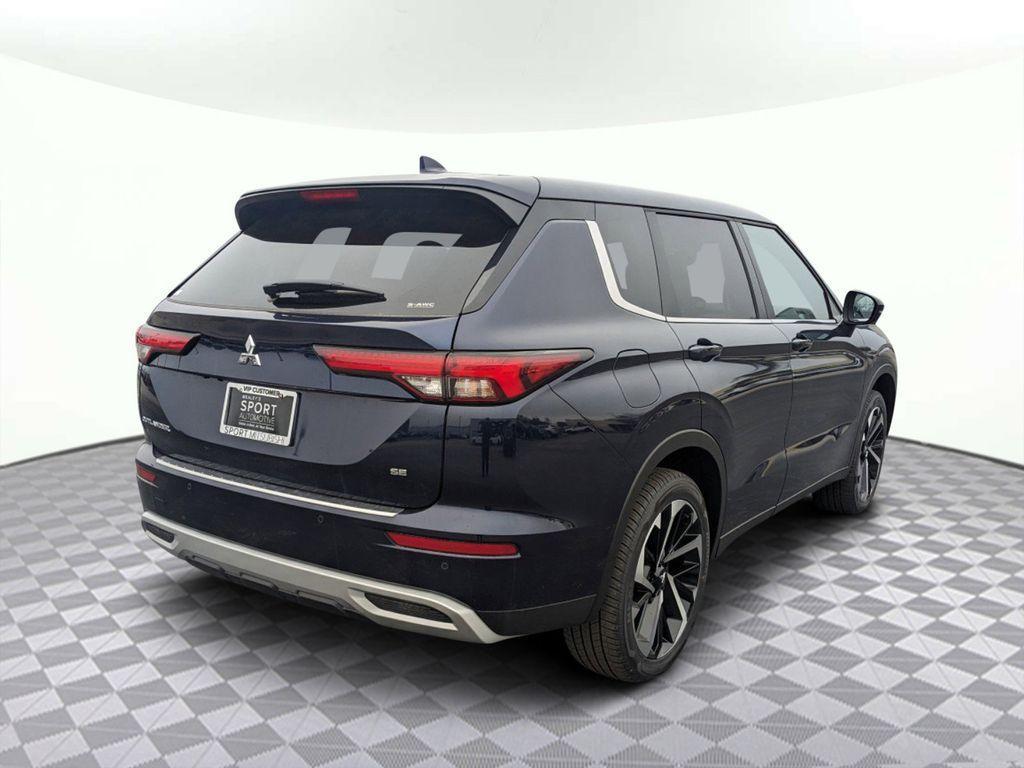 new 2024 Mitsubishi Outlander car, priced at $35,692