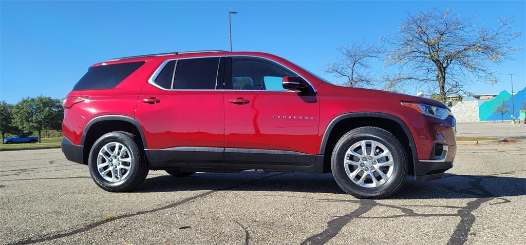 used 2019 Chevrolet Traverse car, priced at $17,500