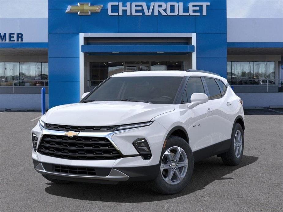 new 2025 Chevrolet Blazer car, priced at $38,262