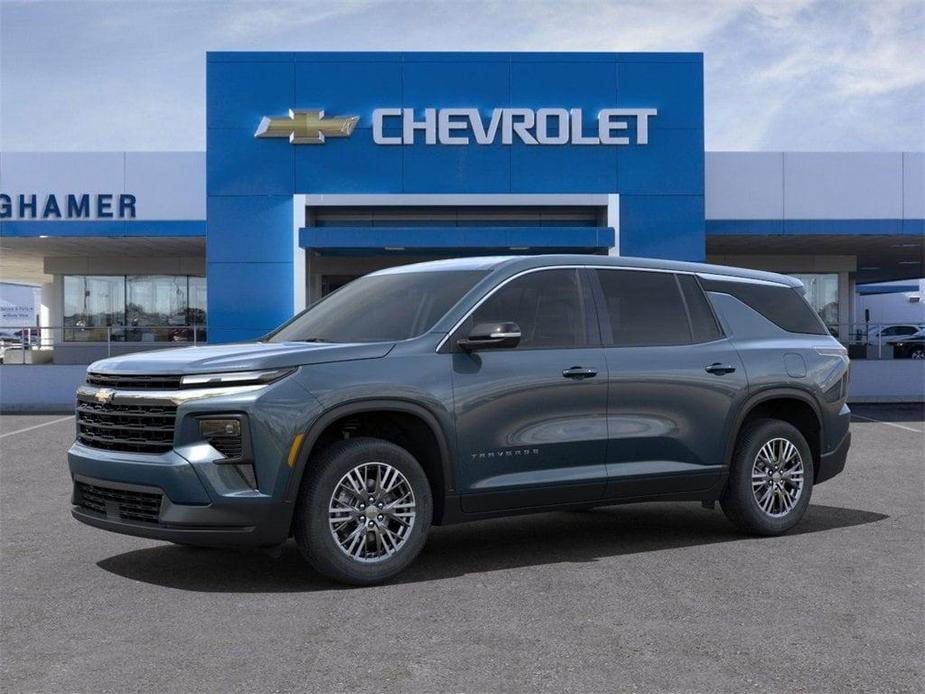 new 2024 Chevrolet Traverse car, priced at $36,371