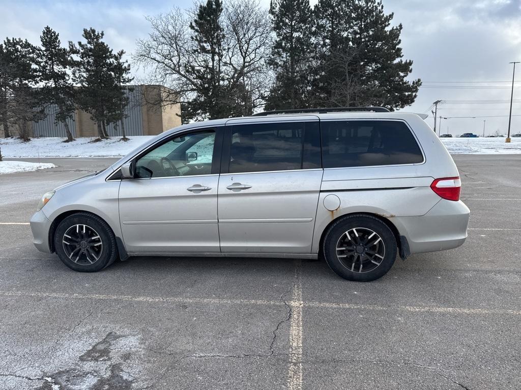 used 2007 Honda Odyssey car, priced at $3,900