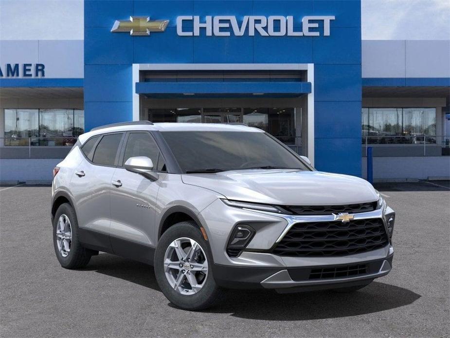 new 2025 Chevrolet Blazer car, priced at $35,789