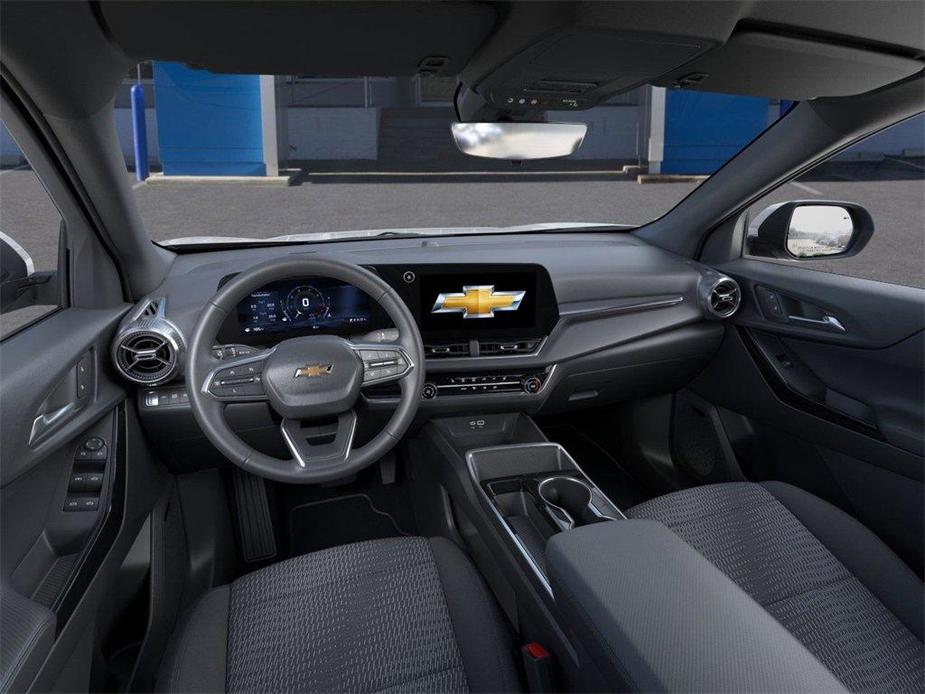 new 2025 Chevrolet Equinox car, priced at $30,668