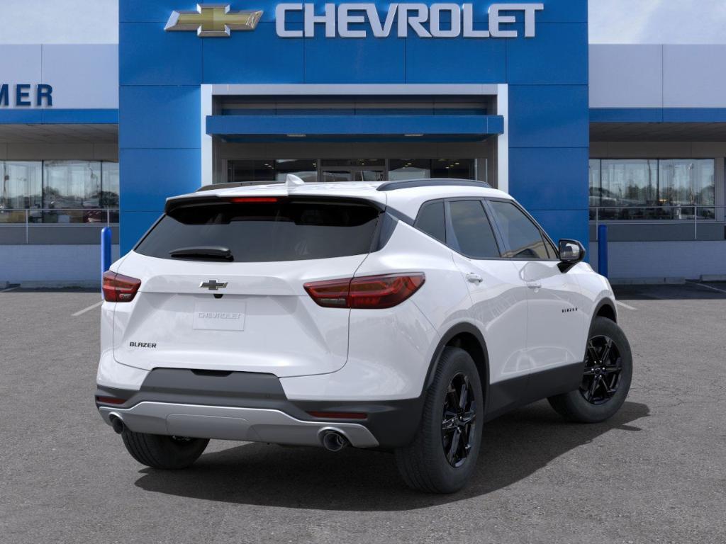 new 2025 Chevrolet Blazer car, priced at $34,414