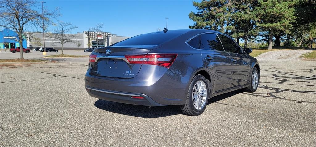 used 2018 Toyota Avalon Hybrid car, priced at $17,900