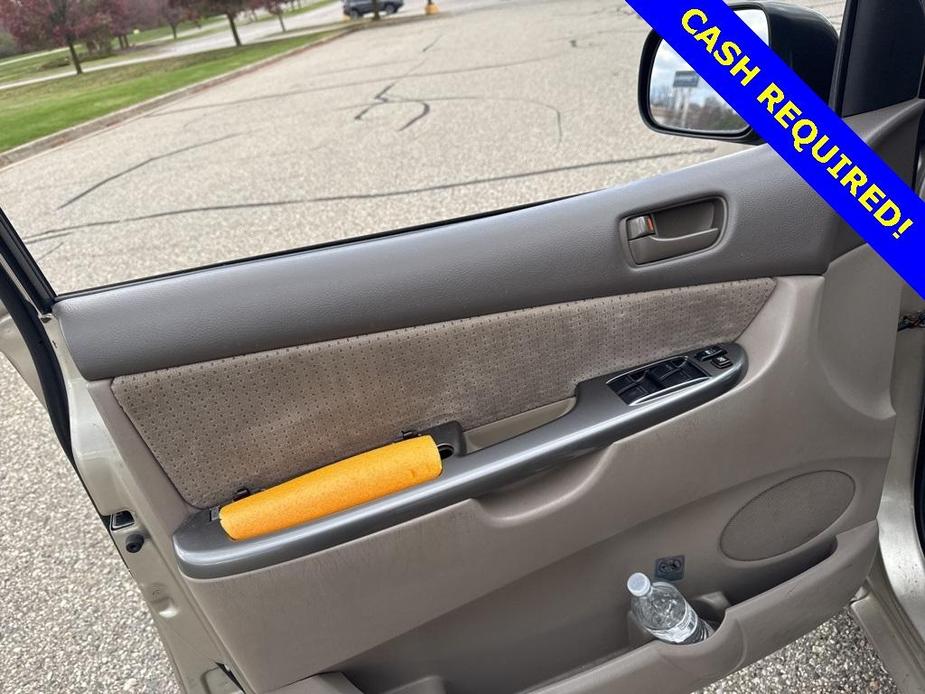 used 2009 Toyota Sienna car, priced at $4,500